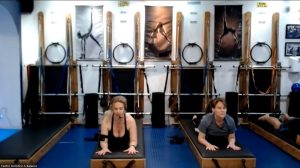 Stretching yoga 03032023