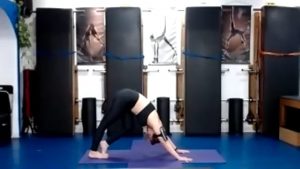 Clase de stretching yoga 19032021