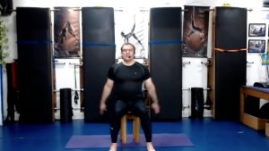 Ejercicios en silla 12102021