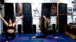 Clase de stretching yoga 22102021
