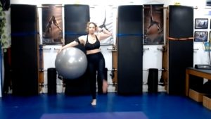 Clase Fitball 26102021 8:00 AM