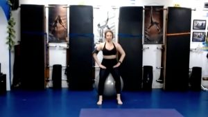 Clase fitball 16112021 8am