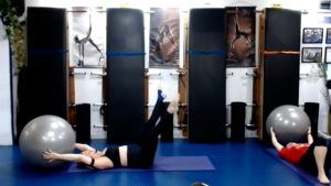 Clase fitball 28122021 8am