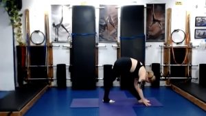 Stretching yoga 07012022