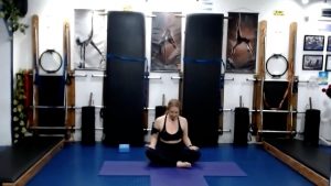 Stretching yoga 21012022