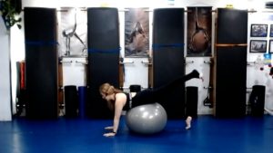 Clase fitball 8am 08022022