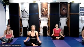 Clase de stretching yoga 07102022